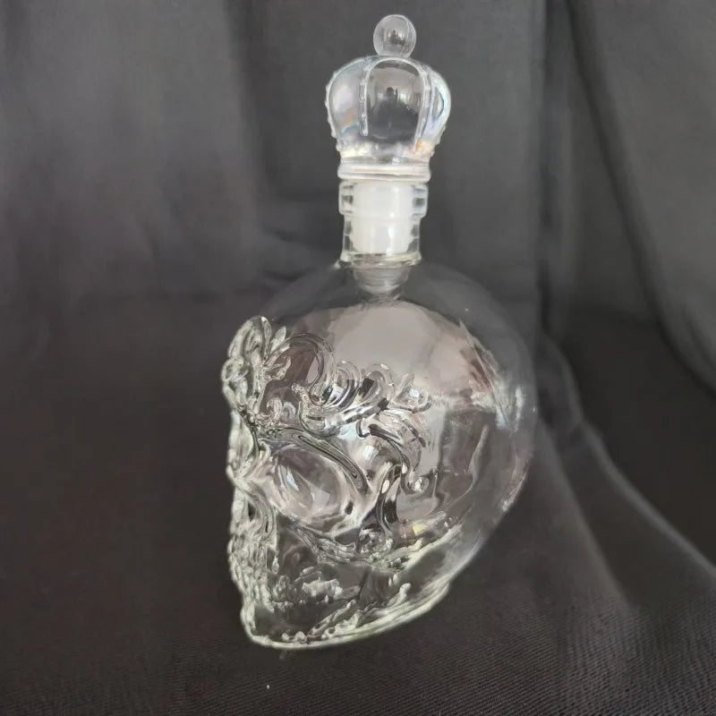 Skull Whiskey Bottle Decanter – 350ml Borosilicate Glass