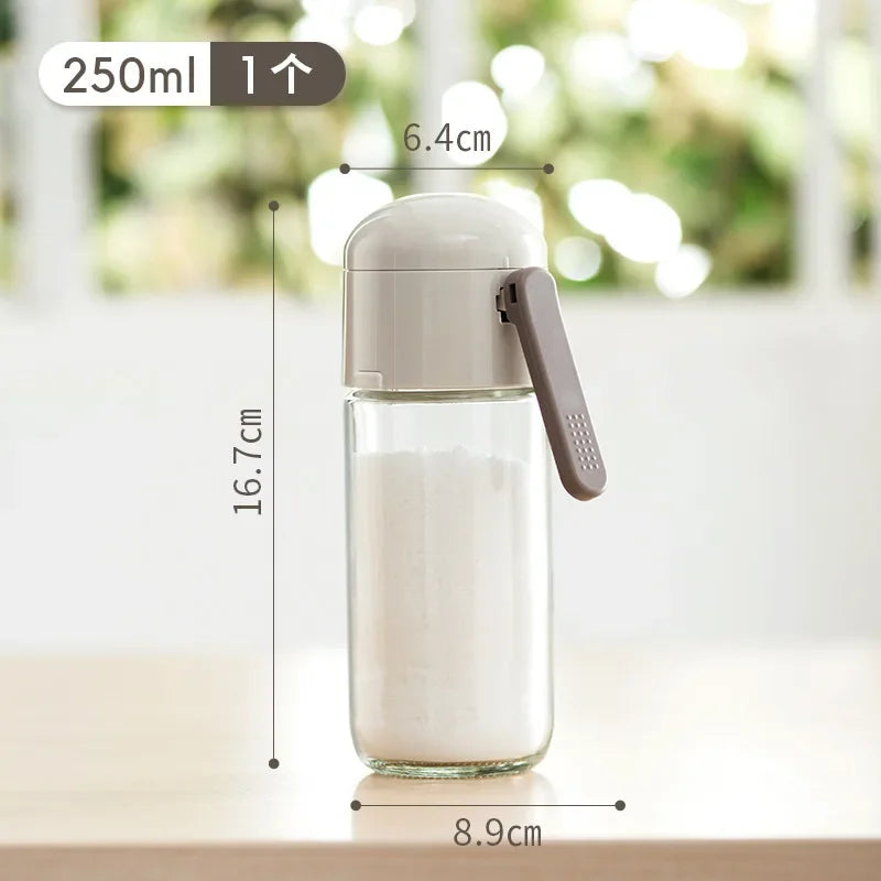 Quantitative Glass Salt Shaker